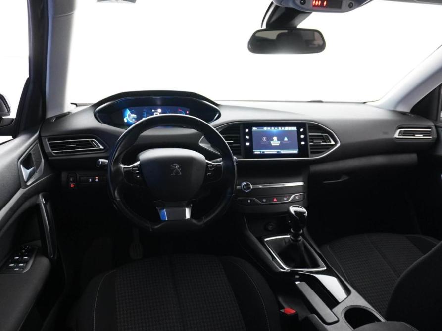 Peugeot 308 II Рестайлинг Москва  - изображение 6