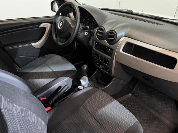 Renault Sandero I с пробегом 2013 года, цена 670 000 рублей, 133150 км, хэтчбек, Автокод Объявления