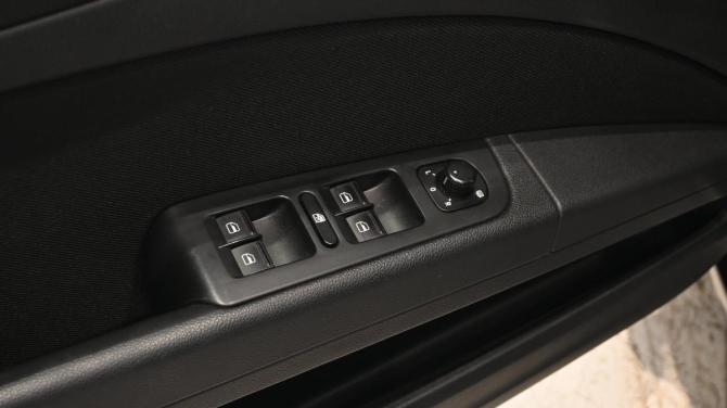 Skoda Superb II Рестайлинг с пробегом 2013 года, цена 1 450 000 рублей, 131371 км, универсал, Автокод Объявления