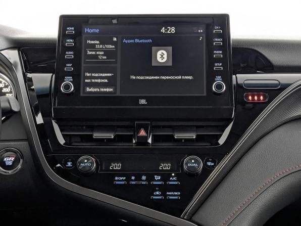 Toyota Camry VIII (XV70) Рестайлинг с пробегом 2022 года, цена 4 445 000 рублей, 33740 км, седан, Автокод Объявления