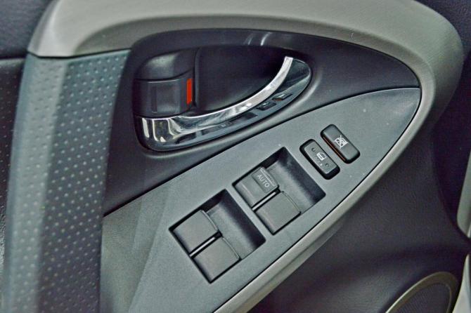 Toyota RAV4 III (XA30) с пробегом 2007 года, цена 1 175 000 рублей, 222000 км, внедорожник, Автокод Объявления