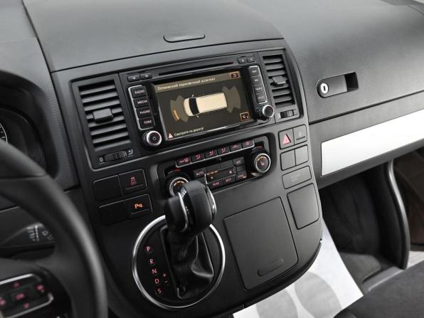 Volkswagen Multivan T5 Рестайлинг с пробегом 2014 года, цена 1 819 000 рублей, 124137 км, минивэн, Автокод Объявления