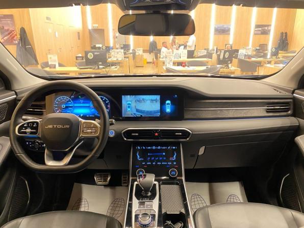 JETOUR X90+ с пробегом 2023 года, цена 2 099 000 рублей, 50500 км, внедорожник, Автокод Объявления
