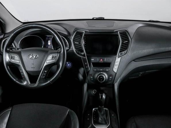 Hyundai Santa Fe III Рестайлинг с пробегом 2017 года, цена 1 970 000 рублей, 213644 км, внедорожник, Автокод Объявления