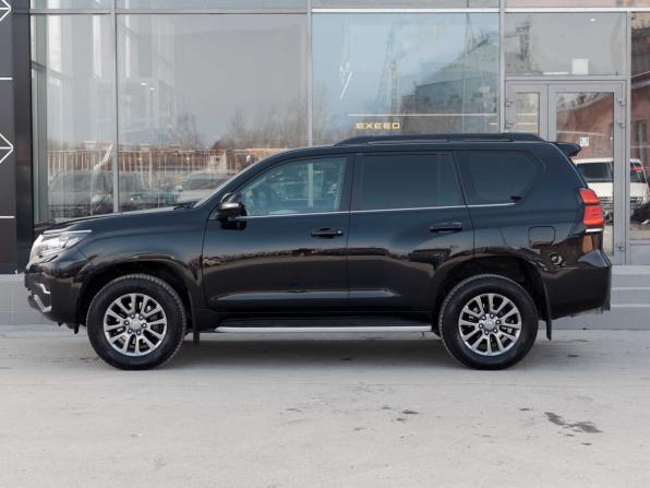 Toyota Land Cruiser Prado 150 Series Рестайлинг 2 с пробегом 2019 года, цена 6 405 000 рублей, 123224 км, внедорожник, Автокод Объявления