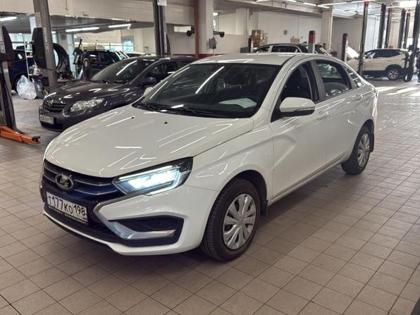 Lada (ВАЗ) Vesta I Рестайлинг (NG) с пробегом 2024 года, цена 1 250 000 рублей, 27949 км, седан, Автокод Объявления
