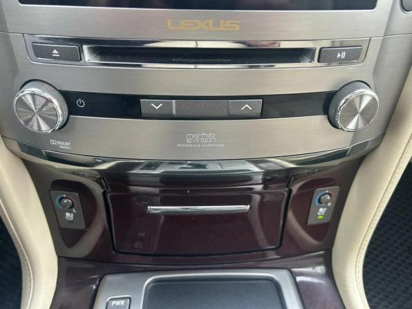 Lexus LX III Рестайлинг с пробегом 2013 года, цена 3 970 000 рублей, 254000 км, внедорожник, Автокод Объявления