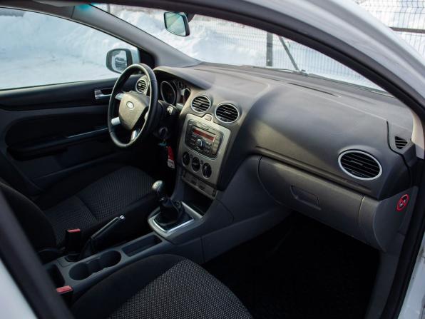 Ford Focus II Рестайлинг с пробегом 2010 года, цена 520 000 рублей, 215364 км, универсал, Автокод Объявления