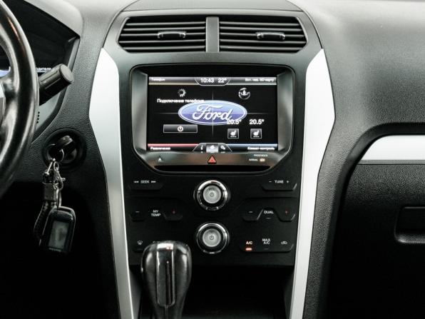 Ford Explorer V с пробегом 2013 года, цена 1 750 000 рублей, 203268 км, внедорожник, Автокод Объявления
