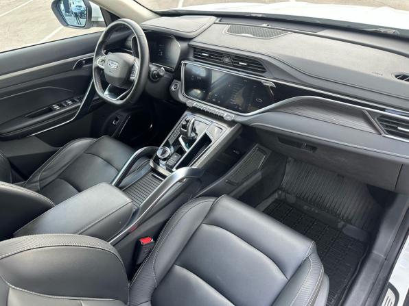 Geely Atlas Pro с пробегом 2022 года, цена 1 979 000 рублей, 58595 км, внедорожник, Автокод Объявления