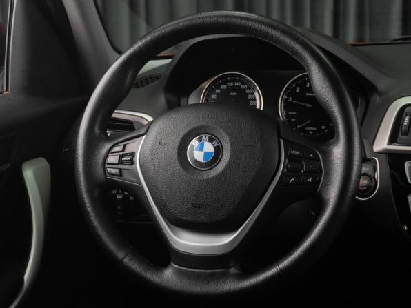BMW 1 серии II (F20/F21) Рестайлинг 2 с пробегом 2018 года, цена 1 849 000 рублей, 66670 км, хэтчбек, Автокод Объявления