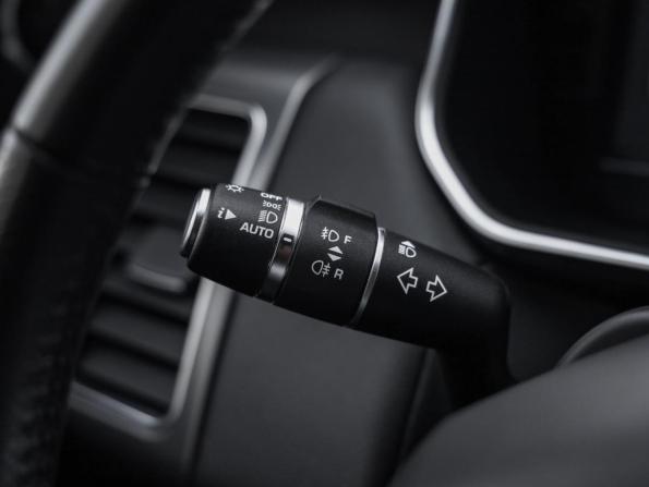 Land Rover Range Rover Sport II Рестайлинг с пробегом 2018 года, цена 4 599 000 рублей, 130125 км, внедорожник, Автокод Объявления