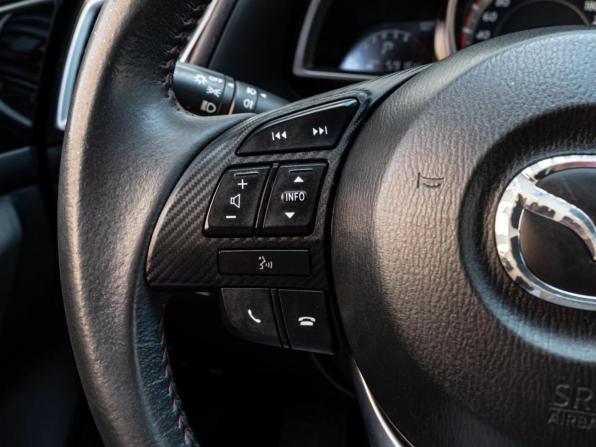 Mazda 3 III (BM) с пробегом 2014 года, цена 1 380 000 рублей, 110586 км, седан, Автокод Объявления