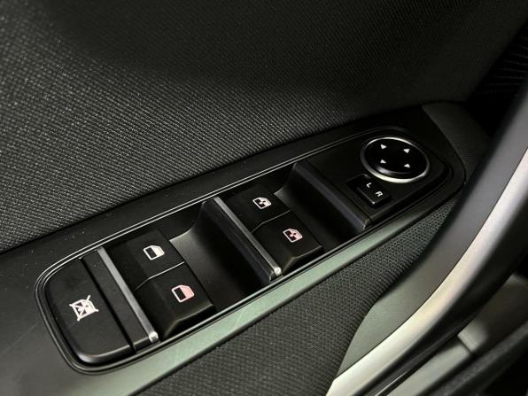 Kia Ceed III Рестайлинг с пробегом 2024 года, цена 2 850 000 рублей, 1612 км, универсал, Автокод Объявления