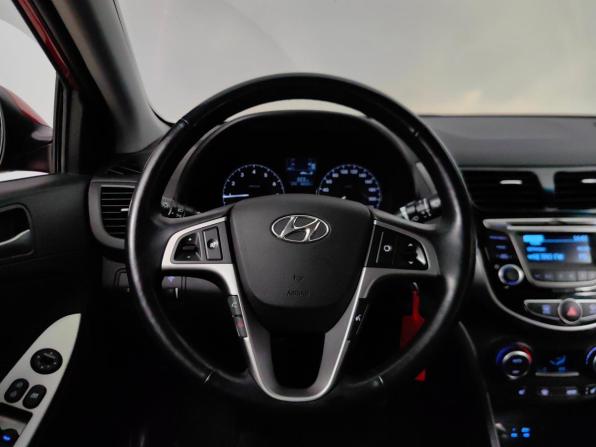 Hyundai Solaris I Рестайлинг с пробегом 2015 года, цена 1 125 000 рублей, 39000 км, седан, Автокод Объявления