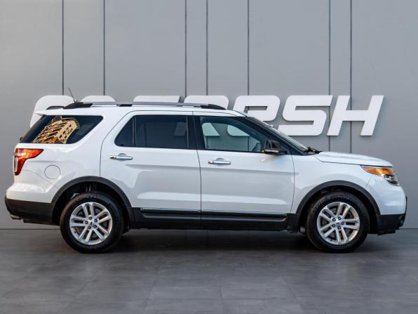 Ford Explorer V с пробегом 2013 года, цена 1 580 000 рублей, 306659 км, внедорожник, Автокод Объявления
