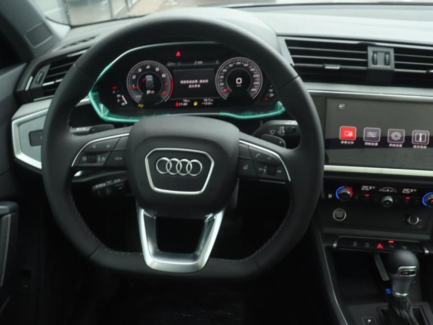 Audi Q3 II (F3) Казань  - изображение 14