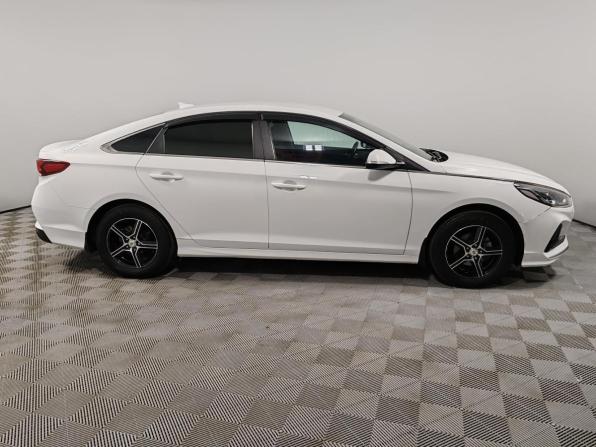 Hyundai Sonata VII (LF) Рестайлинг с пробегом 2019 года, цена 1 679 000 рублей, 90703 км, седан, Автокод Объявления