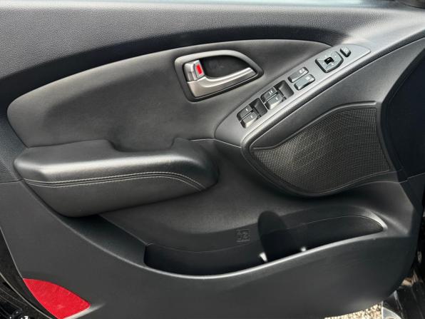 Hyundai ix35 I с пробегом 2011 года, цена 1 190 000 рублей, 159000 км, внедорожник, Автокод Объявления