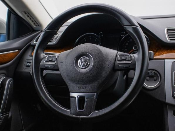 Volkswagen Passat CC I Рестайлинг с пробегом 2013 года, цена 1 280 000 рублей, 182214 км, седан, Автокод Объявления