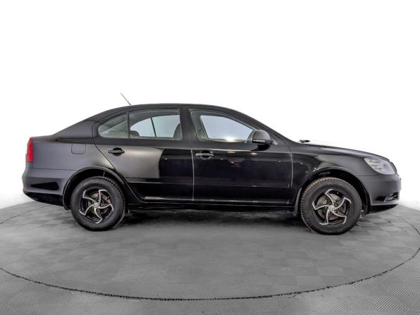 Skoda Octavia II (A5) Рестайлинг с пробегом 2011 года, цена 1 160 000 рублей, 107050 км, лифтбек, Автокод Объявления
