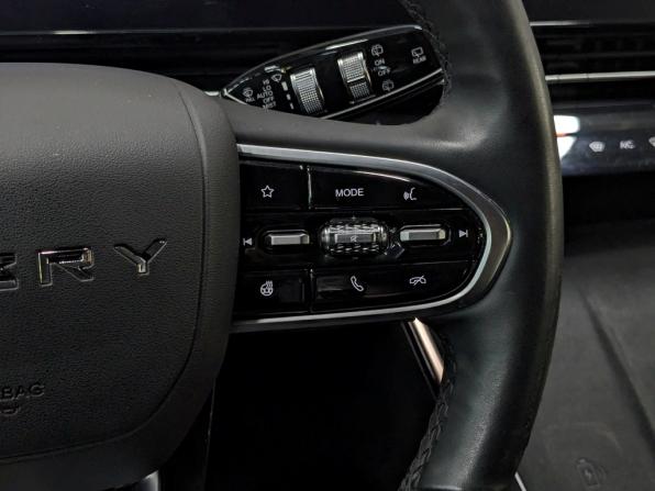 Omoda C5 I с пробегом 2023 года, цена 1 760 000 рублей, 34937 км, внедорожник, Автокод Объявления