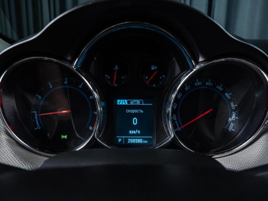 Chevrolet Cruze I Рестайлинг Волгоград  - изображение 12