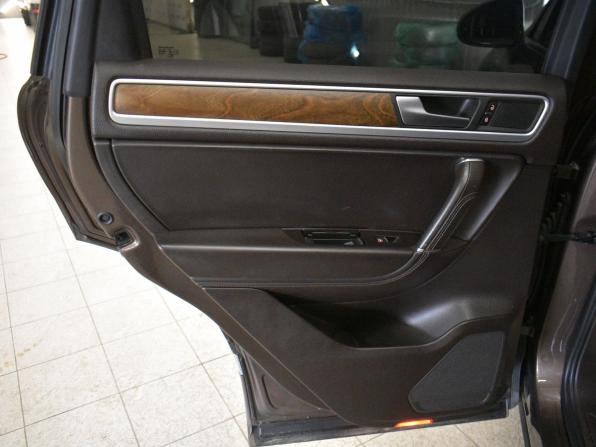 Volkswagen Touareg II с пробегом 2011 года, цена 1 749 000 рублей, 288888 км, внедорожник, Автокод Объявления