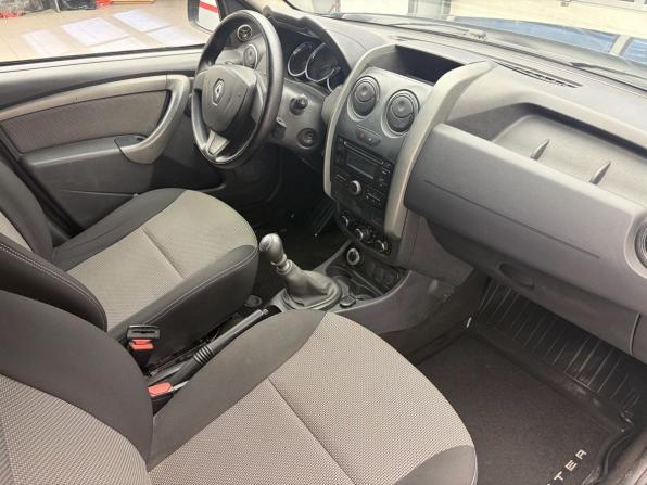 Renault Duster I Рестайлинг с пробегом 2017 года, цена 969 000 рублей, 148436 км, внедорожник, Автокод Объявления