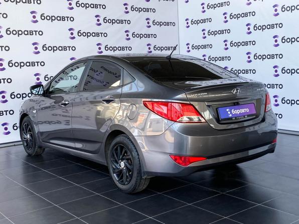 Hyundai Solaris I Рестайлинг с пробегом 2015 года, цена 1 150 000 рублей, 221560 км, седан, Автокод Объявления