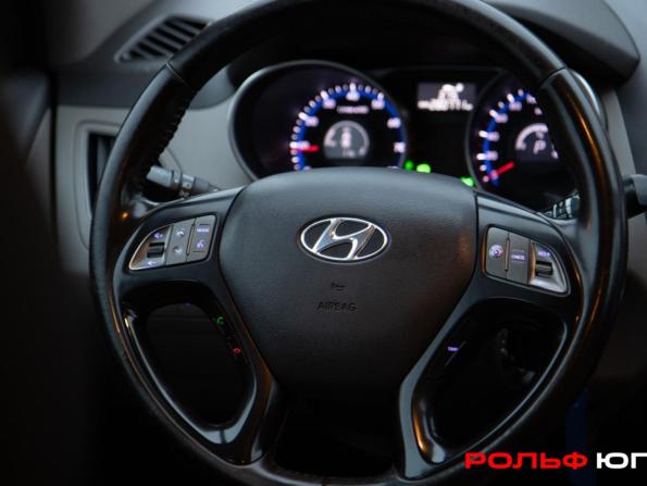 Hyundai ix35 I Рестайлинг с пробегом 2014 года, цена 1 228 000 рублей, 280305 км, внедорожник, Автокод Объявления