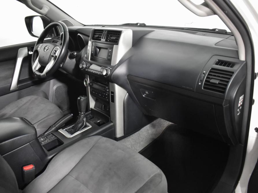 Toyota Land Cruiser Prado 150 Series Санкт-Петербург  - изображение 12