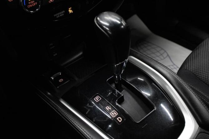 Nissan Qashqai II с пробегом 2016 года, цена 1 569 000 рублей, 154385 км, внедорожник, Автокод Объявления