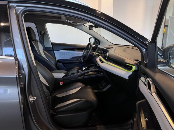 Geely Coolray I Рестайлинг с пробегом 2023 года, цена 2 295 000 рублей, 77812 км, внедорожник, Автокод Объявления