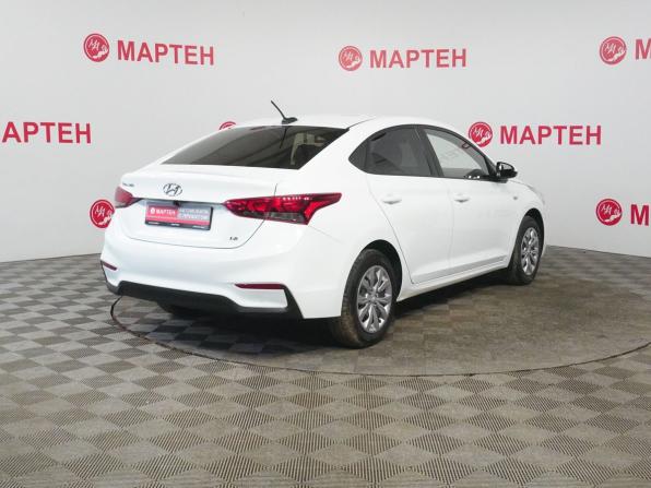 Hyundai Solaris II с пробегом 2019 года, цена 1 669 000 рублей, 32535 км, седан, Автокод Объявления