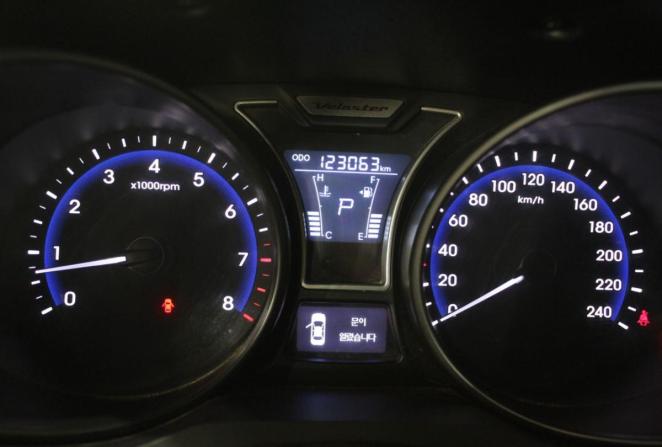 Hyundai Veloster I с пробегом 2013 года, цена 1 150 000 рублей, 123063 км, хэтчбек, Автокод Объявления