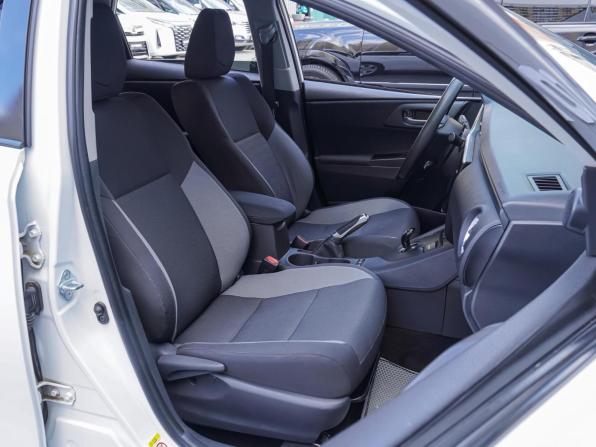 Toyota Auris II Рестайлинг с пробегом 2018 года, цена 1 598 000 рублей, 251191 км, универсал, Автокод Объявления