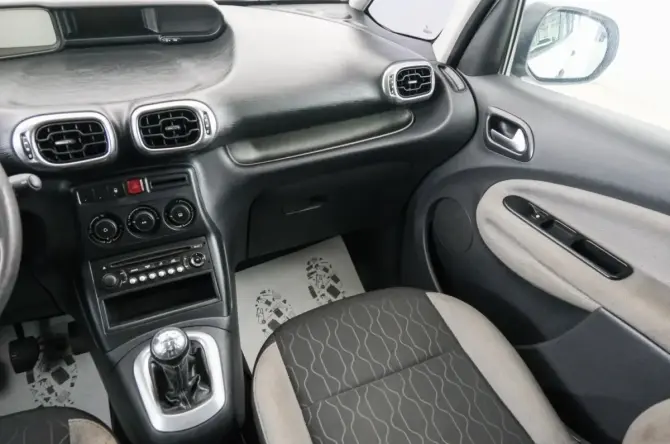 Citroen C3 Picasso I Рестайлинг с пробегом 2013 года, цена 869 000 рублей, 88000 км, компактвэн, Автокод Объявления