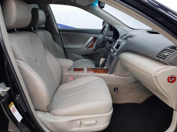 Toyota Camry VI (XV40) Рестайлинг с пробегом 2011 года, цена 1 220 000 рублей, 240319 км, седан, Автокод Объявления