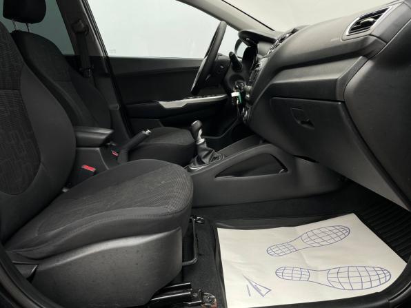 Kia Rio III с пробегом 2013 года, цена 810 000 рублей, 244654 км, хэтчбек, Автокод Объявления