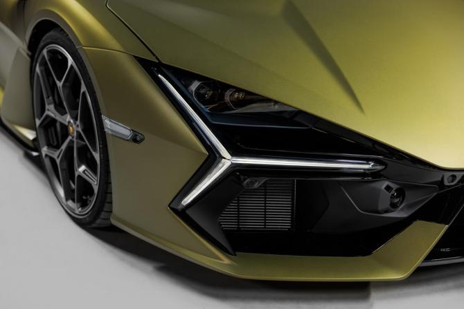 Новый Lamborghini Revuelto 2024 года, цена 88 500 000 рублей, купе, Автокод Объявления