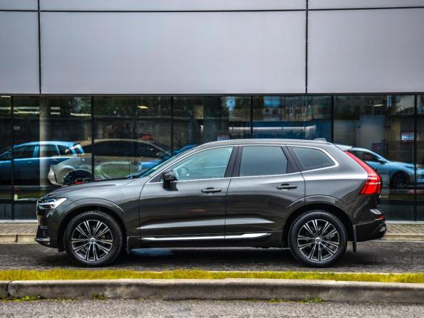 Volvo XC60 II Рестайлинг с пробегом 2021 года, цена 4 449 000 рублей, 59548 км, внедорожник, Автокод Объявления