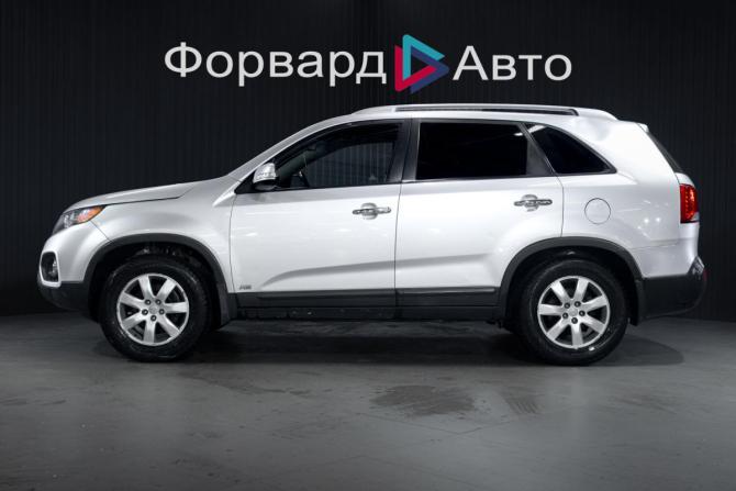 Kia Sorento II с пробегом 2010 года, цена 1 050 000 рублей, 239751 км, внедорожник, Автокод Объявления