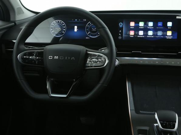 Omoda C5 I Рестайлинг с пробегом 2024 года, цена 2 029 000 рублей, 2000 км, внедорожник, Автокод Объявления