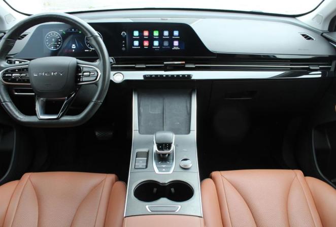 Omoda C5 I с пробегом 2023 года, цена 1 764 000 рублей, 68154 км, внедорожник, Автокод Объявления