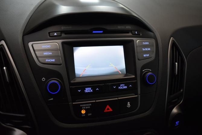 Hyundai ix35 I Рестайлинг с пробегом 2013 года, цена 1 070 000 рублей, 240110 км, внедорожник, Автокод Объявления