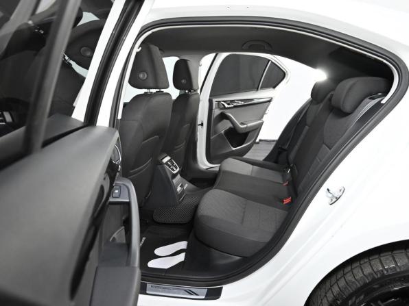 Skoda Octavia III (A7) с пробегом 2017 года, цена 1 249 000 рублей, 122000 км, лифтбек, Автокод Объявления