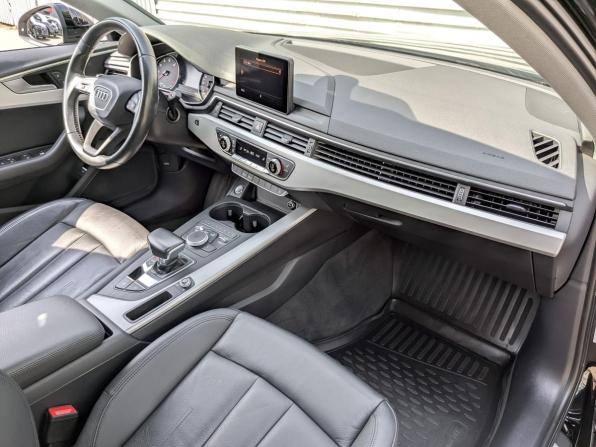 Audi A4 V (B9) с пробегом 2019 года, цена 2 749 000 рублей, 75481 км, седан, Автокод Объявления