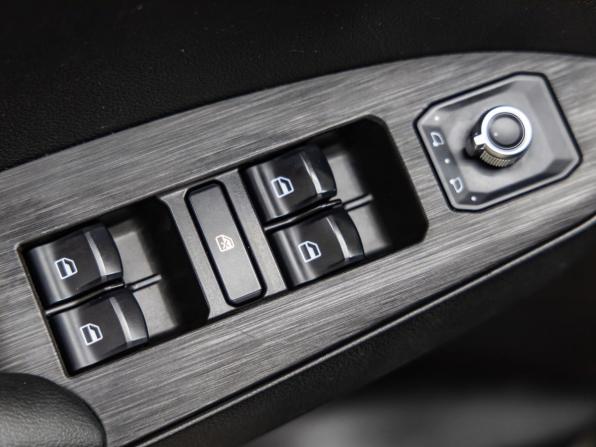 Haval Jolion I с пробегом 2023 года, цена 1 488 000 рублей, 48460 км, внедорожник, Автокод Объявления