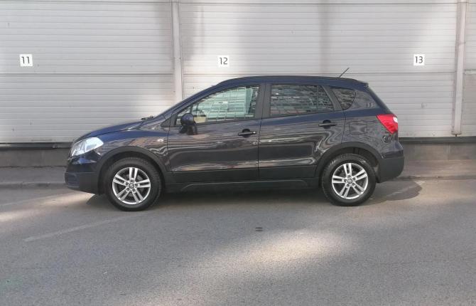 Suzuki SX4 II (S-Cross) с пробегом 2013 года, цена 1 589 000 рублей, 31749 км, хэтчбек, Автокод Объявления
